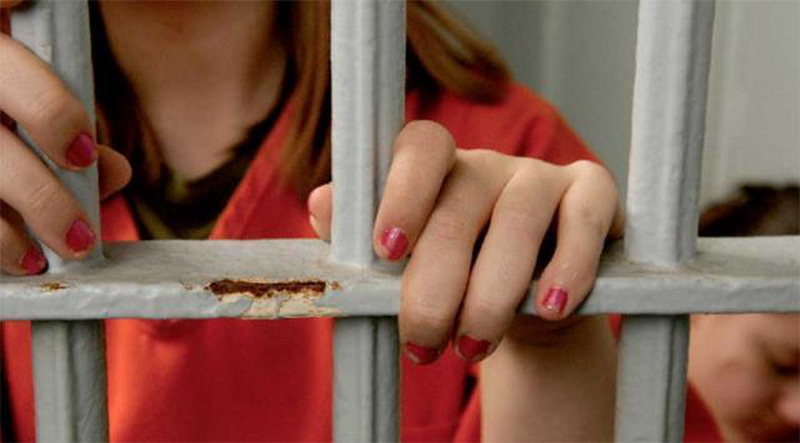 Capacitan a mujeres con prisión domiciliaria para que puedan trabajar desde su casa