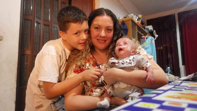 Un bebé sanjuanino nació con 565 gramos y le dio pelea a la muerte