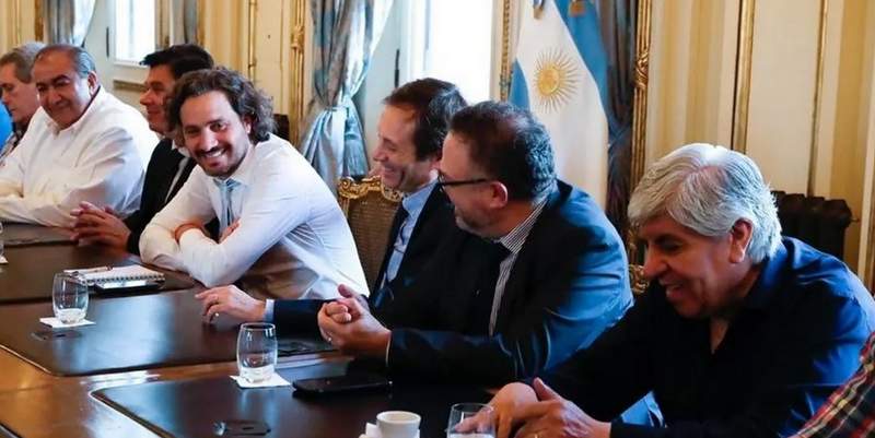 Aumento por decreto para trabajadores en enero: acuerdo del Gobierno con sindicatos
