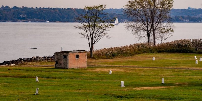 Abrirán “la isla de los muertos” al público: hay más de un millón de enterrados en fosas comunes anónimas