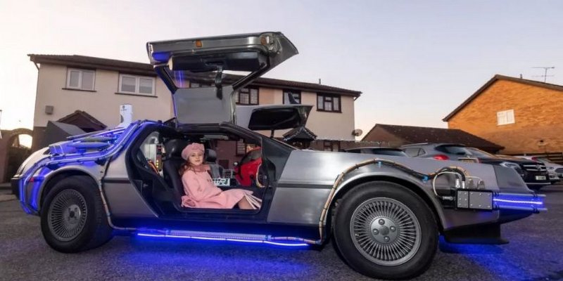 Un gustito: gastó más de US$ 100 mil, pero tiene el Delorean de Volver al Futuro