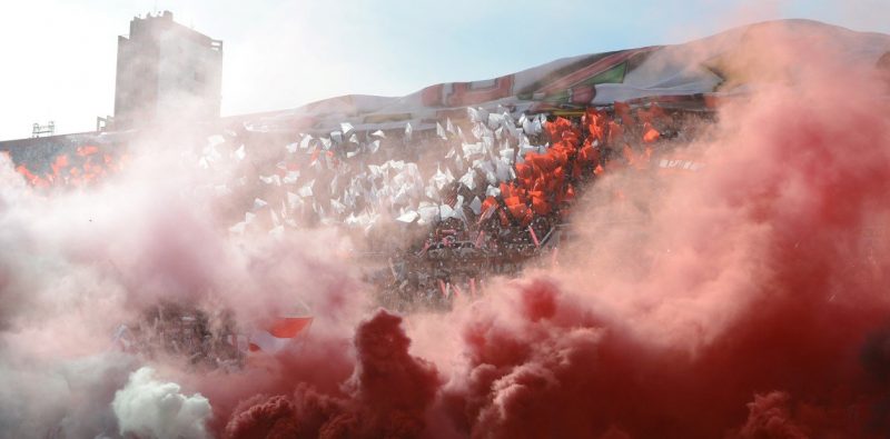 Fiesta Pincha: Estudiantes volvió a jugar en su estadio después de 14 años