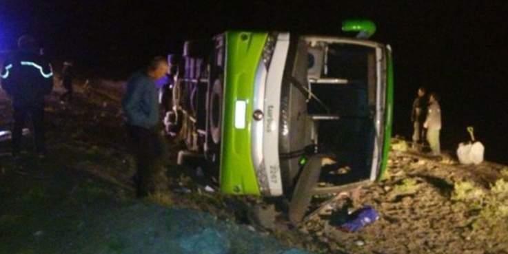 Tragedia en Chile: 17 muertos tras caída de un autobús en Antofagasta