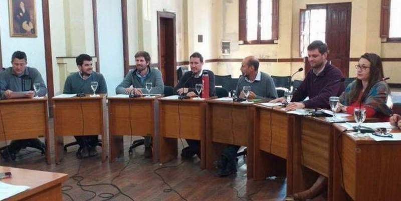 Un concejal de Venado Tuerto propuso recortar un 70% sus dietas de $ 120 mil: perdió la votación 9 a 1