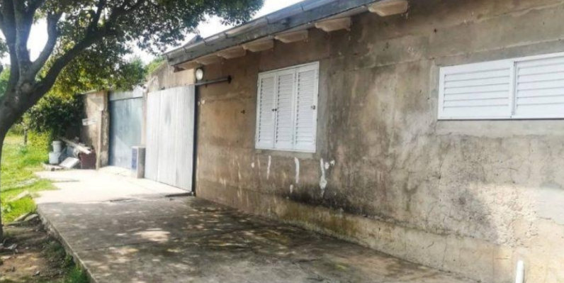 Su padre la violó durante 20 años y la obligó a tener 4 hijos