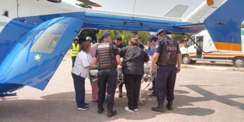 Podaba y se cortó una arteria: tuvo que ser trasladado en helicóptero