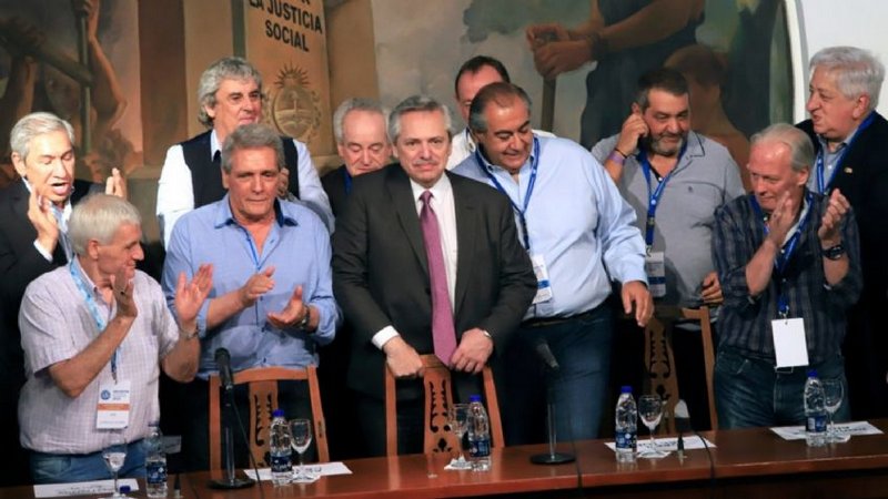 Alberto Fernández le pidió a la CGT que no haga “pedidos desmedidos”