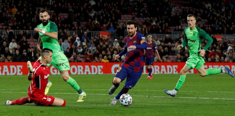 Doblete y otro récord histórico de Leo Messi