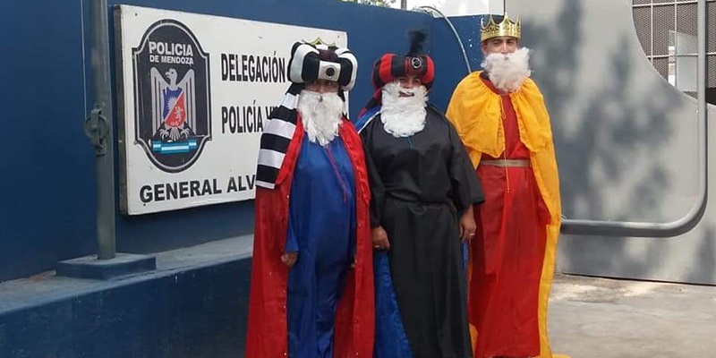 Policía Vial repartió juguetes en el Día de Reyes