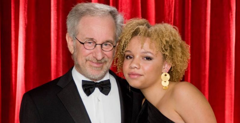“Soy un animal sexual”: la hija de Steven Spielberg se convirtió en actriz porno con el apoyo de su padre