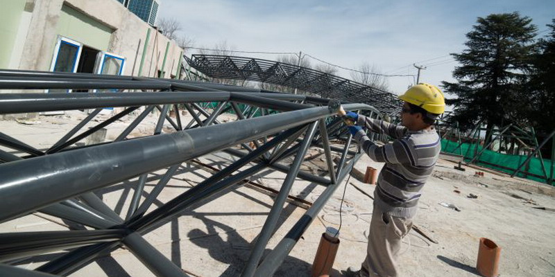 El sector privado no garantiza el pago de sueldos de abril