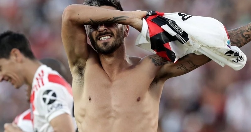 Otra obra maestra de Scocco, gambeta, caño, amague, definición.