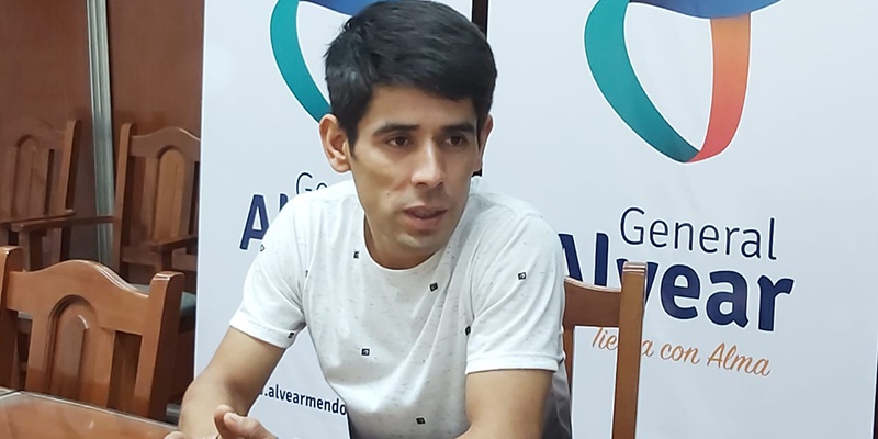 La honestidad tiene su recompensa, Saúl Jiménez quien devolvió 250 mil pesos trabajará en la Municipalidad
