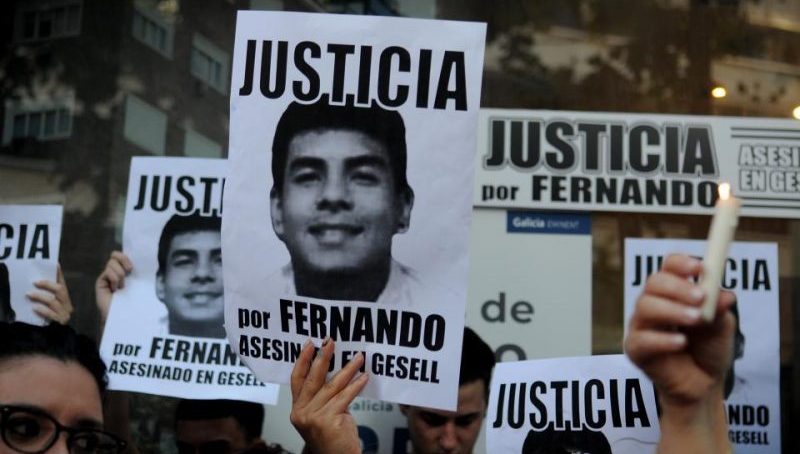 Crimen en Villa Gesell: dictan prisión preventiva para los ocho rugbiers y la agregan el agravante de “alevosía”