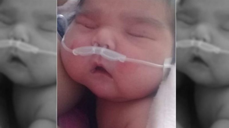 Nació un súper bebé de casi 6 kilos en San Juan