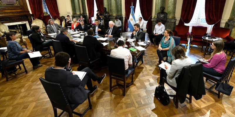 Los diputados se asignaron a cada uno partidas de $100.000 para repartir subsidios