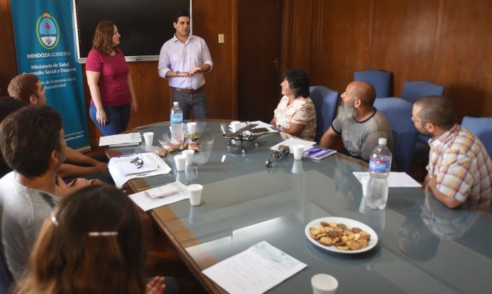 Economía Social entregó nuevos subsidios a emprendedores por $538 mil