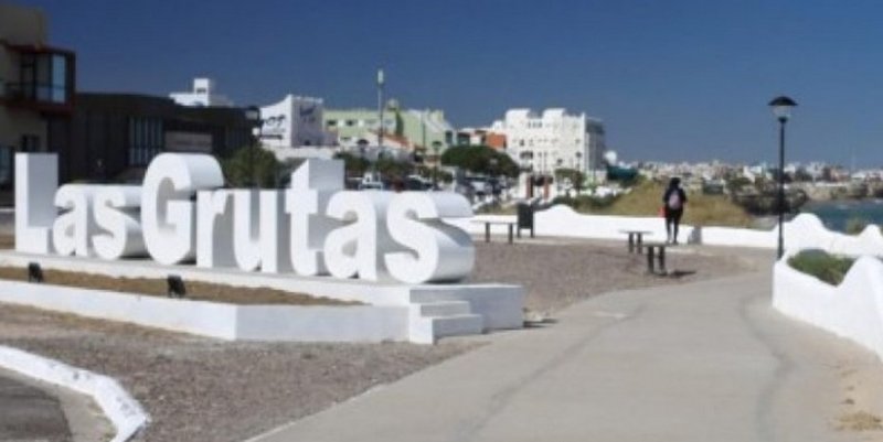 Restringen el acceso a Las Grutas: sólo podrán ingresar residentes