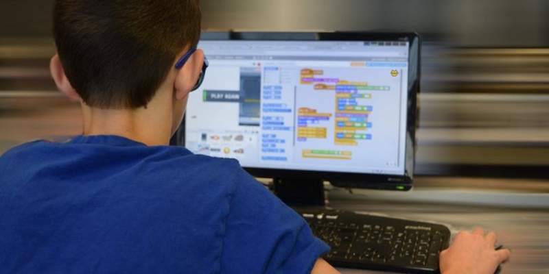 “Seguimos educando”, el plan oficial de educación a distancia durante la suspensión de clases