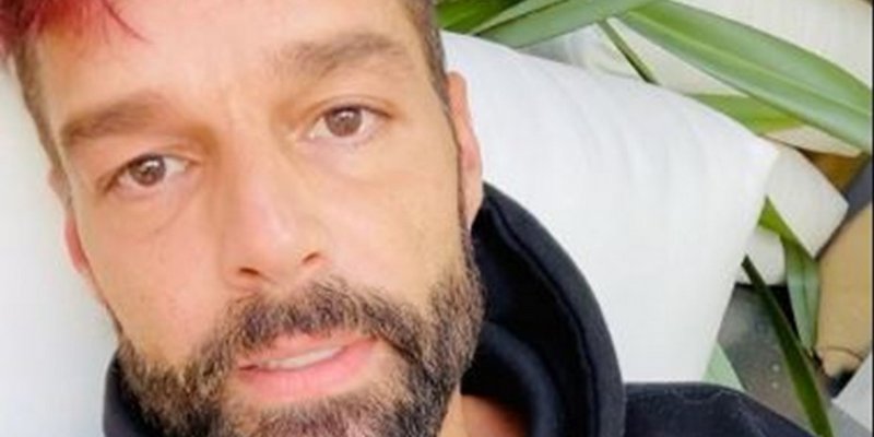 “¡Brutos e ignorantes!”: Ricky Martin contra quienes no respetan el aislamiento social