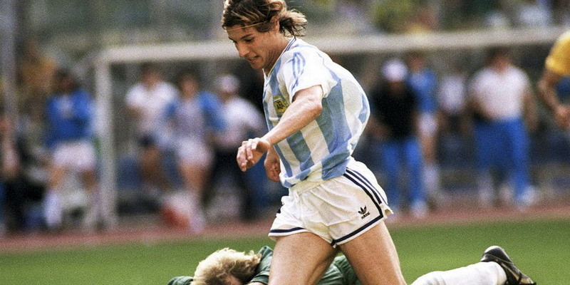La “crítica” de Maradona a Caniggia después de 30 años en aquel gol a Brasil