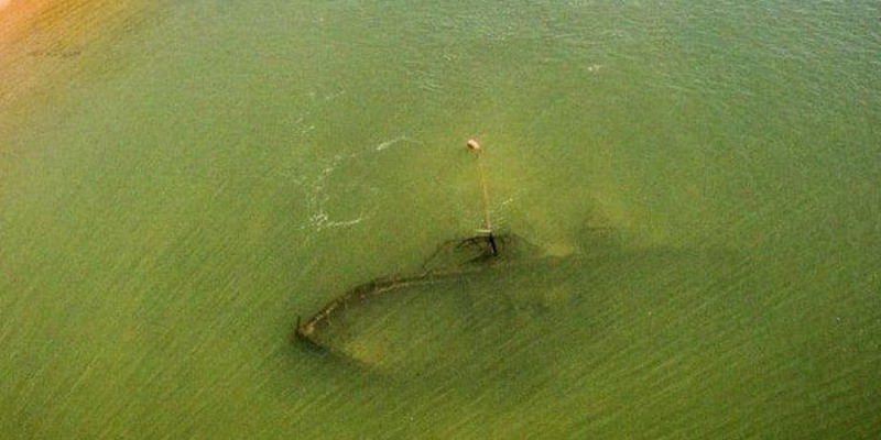 Por la bajante del Paraná, hallaron un barco hundido hace más de 100 años
