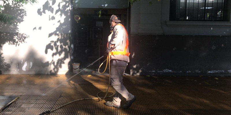 Realizaron desinfecciones en los bancos