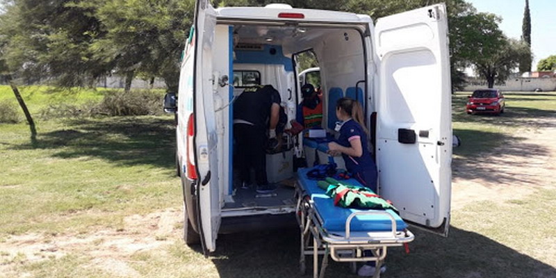 Detuvieron a enfermeros en el Chaco, transportaban cocaína en una ambulancia