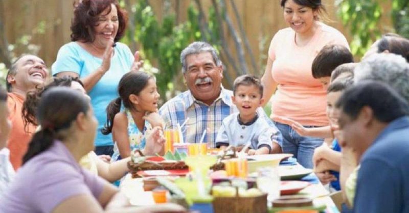 Cuando sale el decreto que permite reuniones familiares en Mendoza