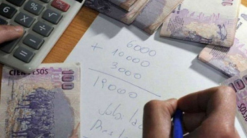 Plazos fijos: elevan a 30% la tasa mínima que deberán ofrecer los bancos