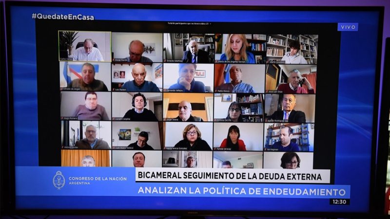 El oficialismo logró dictamen para investigar la fuga de divisas de gestión