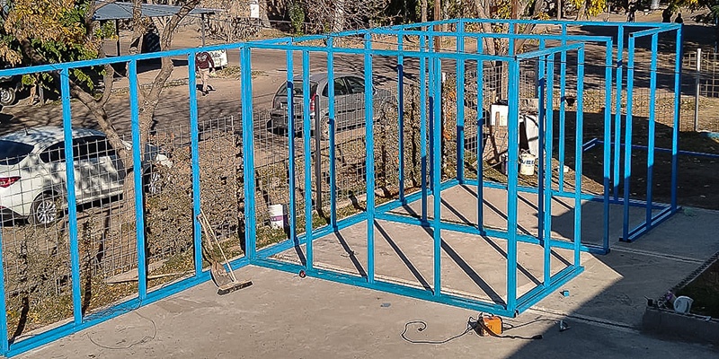 Comenzó la construcción del SUM en Barrio San Carlos