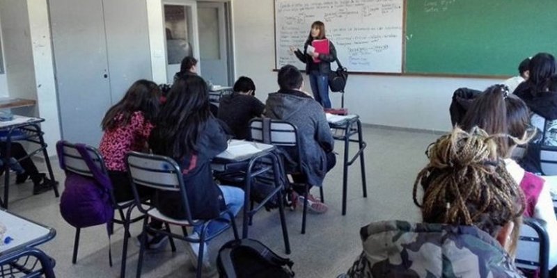 La OMS advirtió que el regreso a las escuelas “empeorará la situación