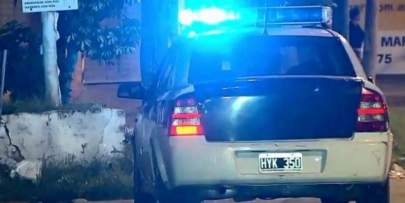 Un grupo de policías armaron una fiesta en Merlo, los denunciaron al 911 y respondieron a los tiros