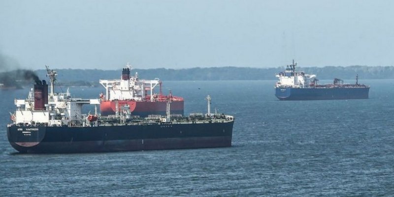 Irán advierte a EE UU por sus buques petroleros camino a Venezuela