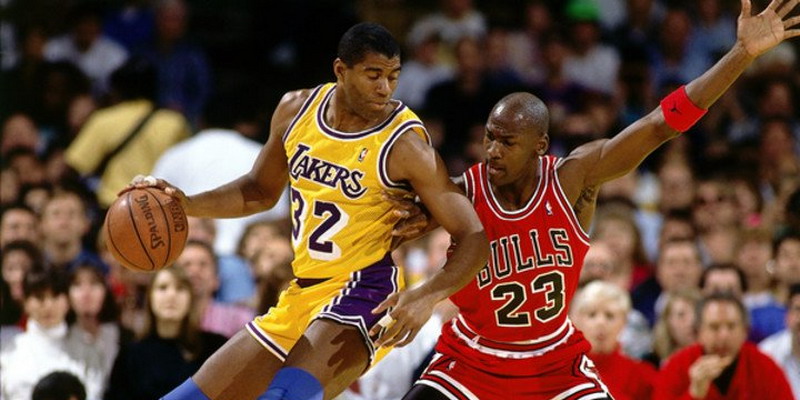 Magic Johnson donará 100 millones de dólares