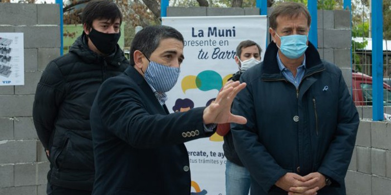 El Gobernador recorrió el SUM y los nuevos consultorios del barrio San Carlos en General Alvear