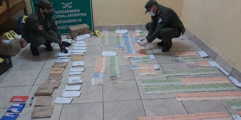 Secuestran otro camión con dinero en la ruta 34: llevaba $ 3.400.000 en la cabina