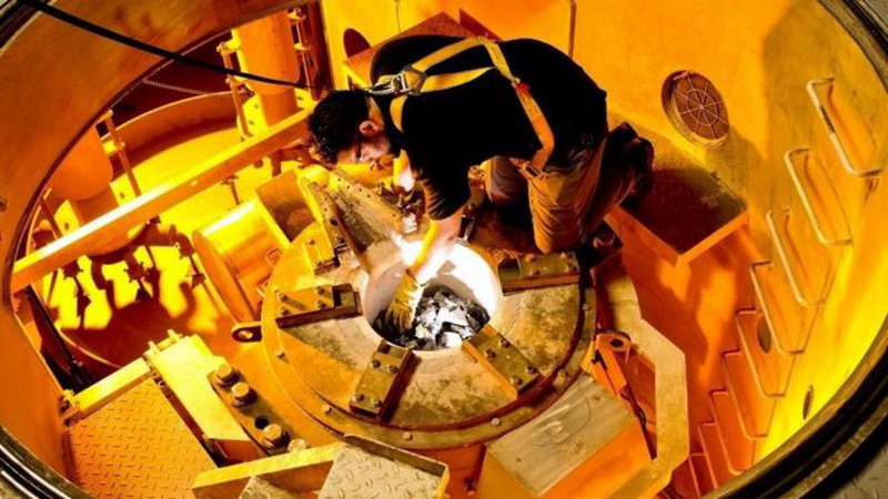 Neodimio, el valioso mineral raro que se esconde en tu vieja computadora