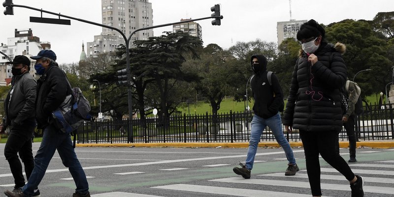 El frío intenso llegó para quedarse, al menos hasta el domingo
