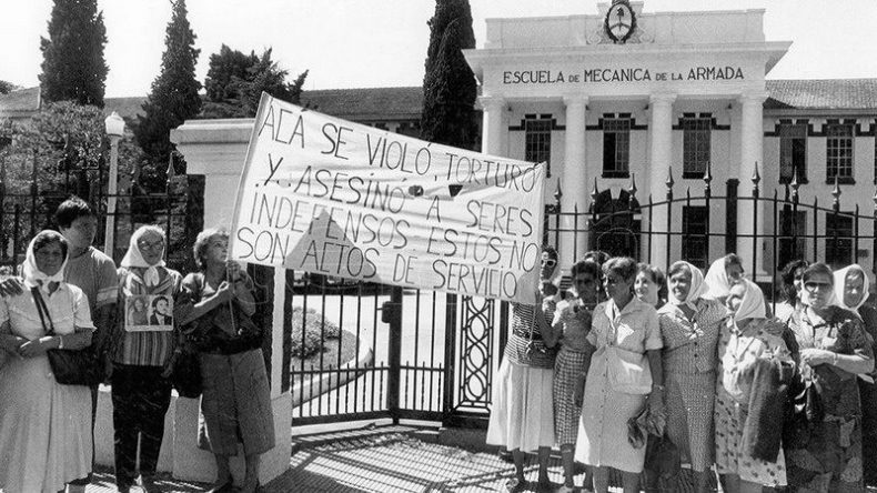 Mundial 78: el horror y la fiesta, a unas cuadras de distancia
