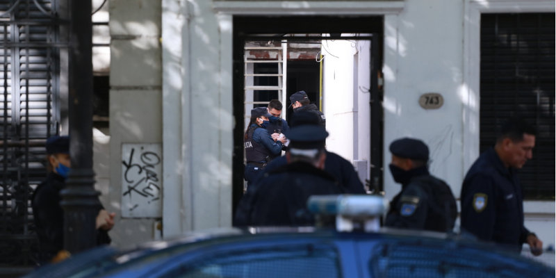 Tiene 15 años, se entregó por un crimen y lo mandaron a la casa