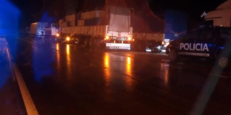 Camioneros cortaron rutas en nuestro departamento