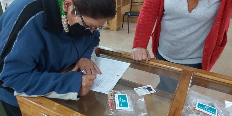 Continúa la entrega de semillas del Programa Huerta Familiar en Bowen