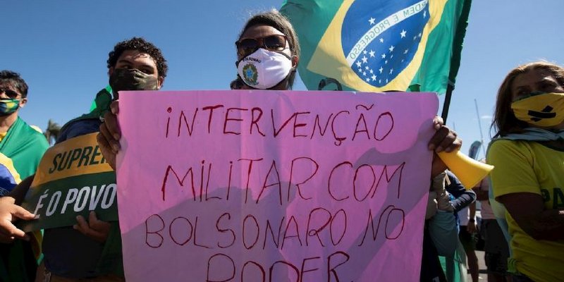 Bolsonaristas piden intervención militar en Brasil