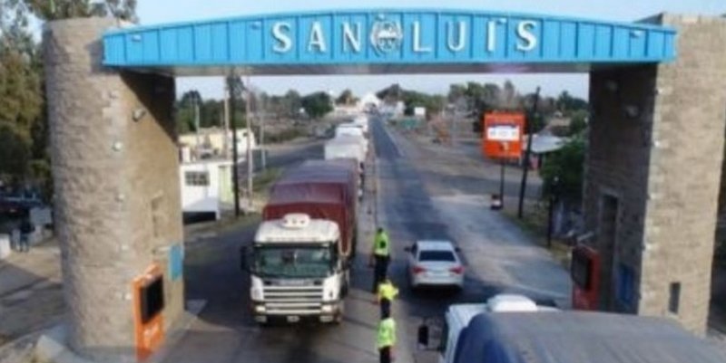 Productores mendocinos cortarán la ruta 7 para protestar contra los protocolos sanitarios en San Luis
