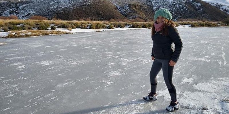 Se congelaron los 70 kilómetros del río Pichi Leufu, cerca de Bariloche