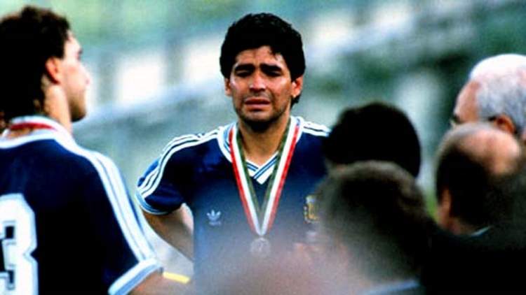 Diego Maradona, a 30 años de la final del Mundial de 1990: “No hacía falta que nos robaran”