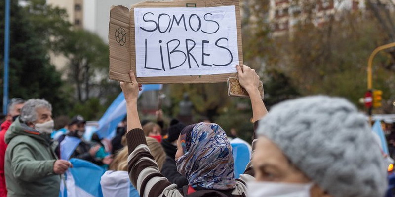 Un banderazo que sorprendió al oficialismo y a la oposición por igual