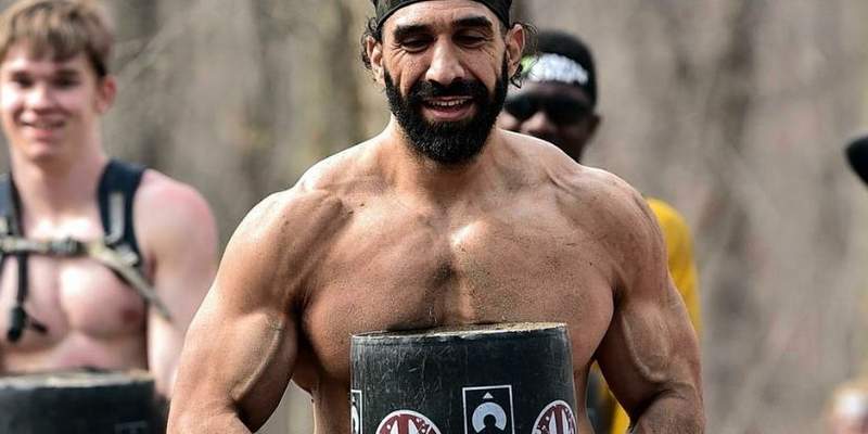 El impresionante antes y después de un súper atleta con Covid que casi muere
